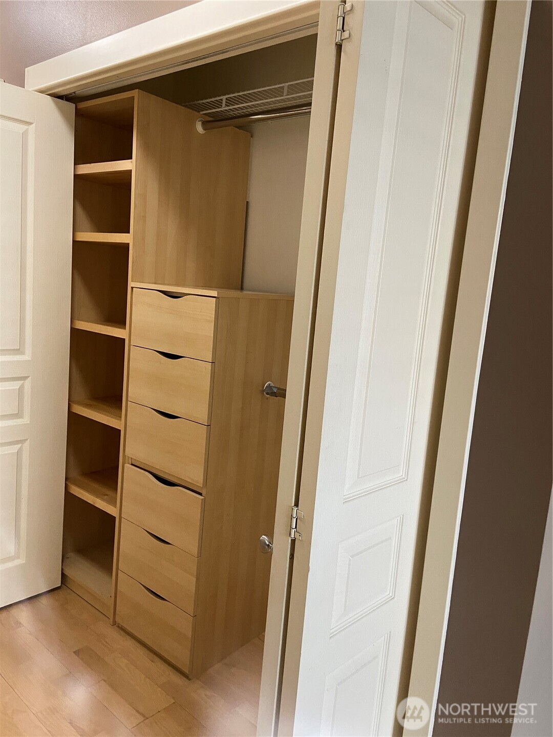 1900 Alaskan Way, Unit 402 Seattle, WA 98101 - Photo 19 of 32 a view of walk in closet