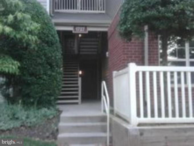 1727 Ascot Way, Unit 1727I Reston, VA 20190 - Photo 1 of 10 Exterior (Main)