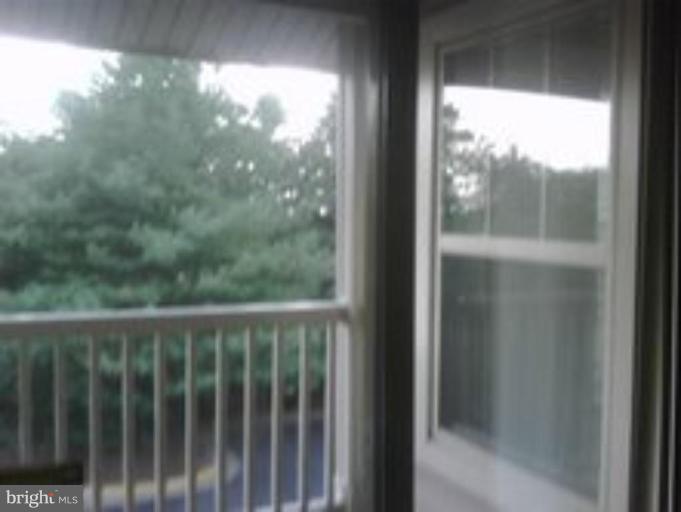 1727 Ascot Way, Unit 1727I Reston, VA 20190 - Photo 8 of 10 Relax on the terrace