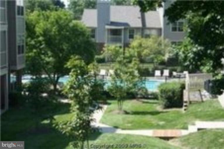 1727 Ascot Way, Unit 1727I Reston, VA 20190 - Photo 10 of 10 Exercise, relax or just hang out