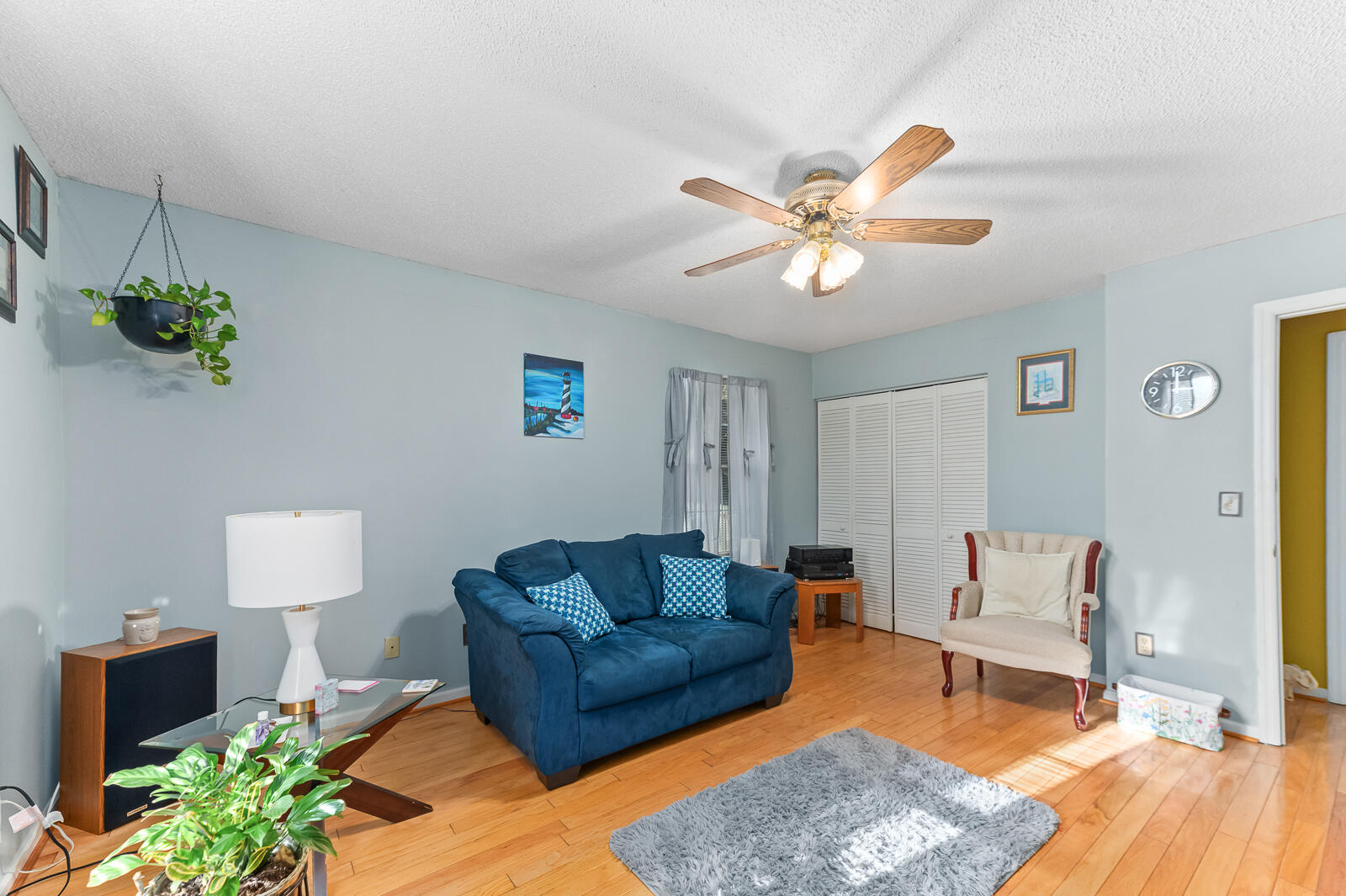 855 Springwood Circle Mount Pleasant, SC 29464 - Photo 14 of 28 1st floor bedroom