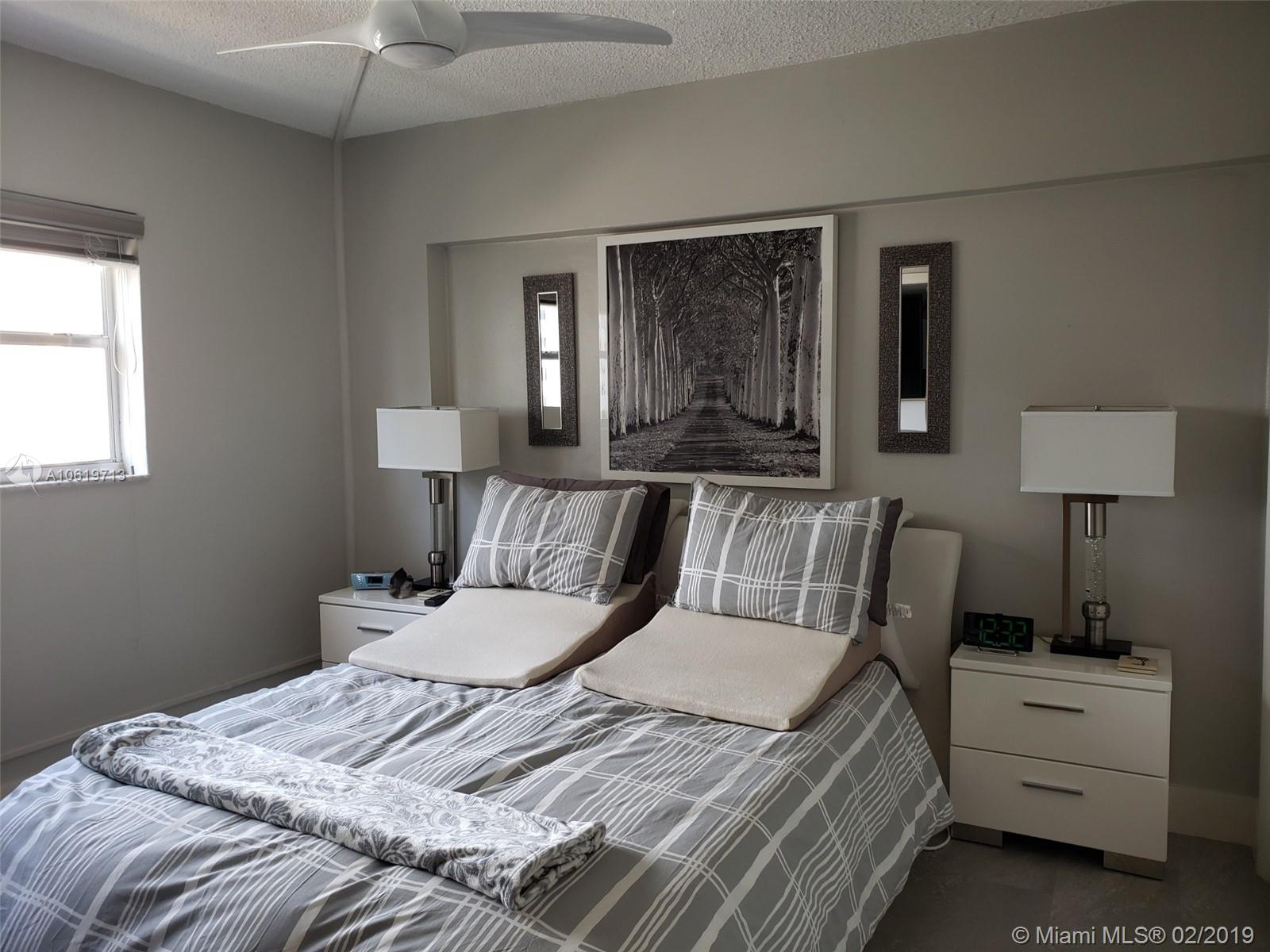 901 South Surf Road, Unit 503 Hollywood, FL 33019 - Photo 7 of 19 Gallery Image 7