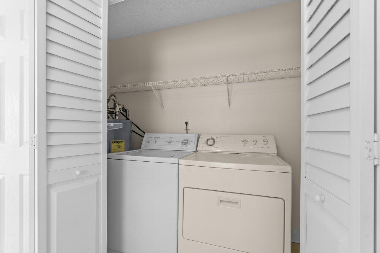 4762 Gulfstream Road Lake Worth, FL 33461 - Photo 16 of 20 017-4762GulfstreamRoad-LakeWorthBeach-FL