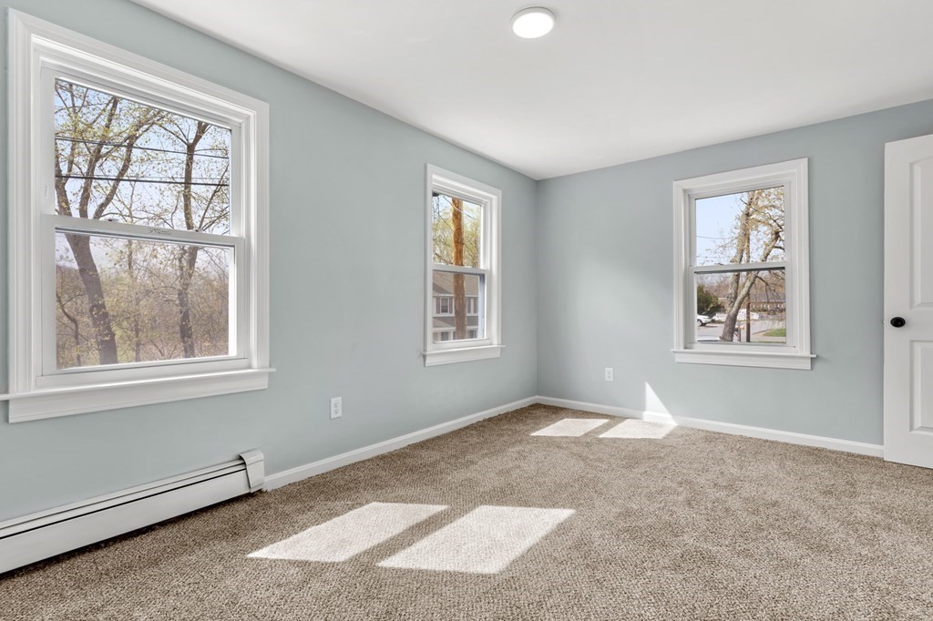 18 Wainwright Avenue Haverhill, MA 01835 - Photo 12 of 14