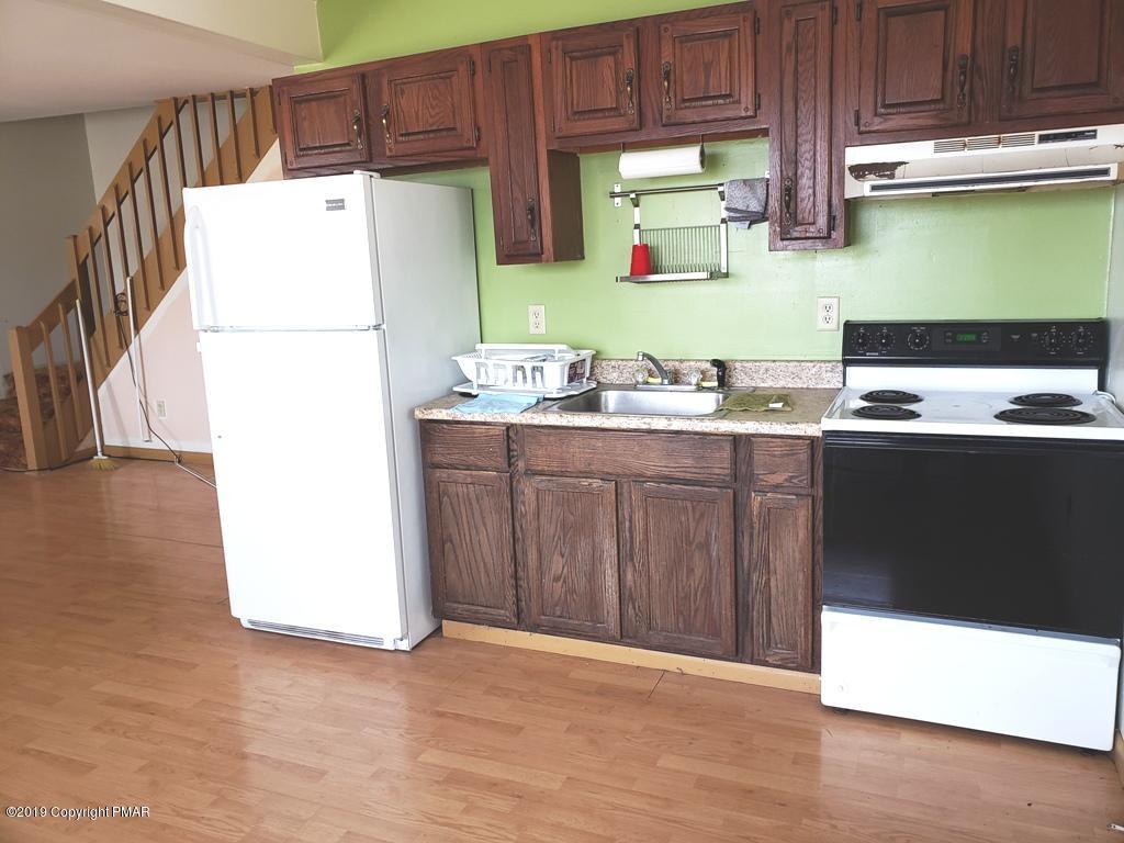 244 Timber Hill Road Henryville, PA 18332 - Photo 4 of 17 Kitchen