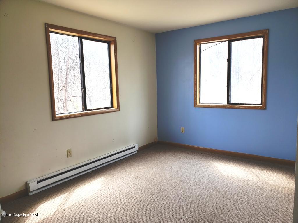 244 Timber Hill Road Henryville, PA 18332 - Photo 6 of 17 Bed 2