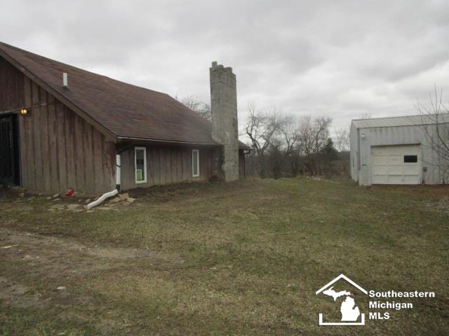 14251 Hoxie Road Addison, MI 49220 - Photo 3 of 28
