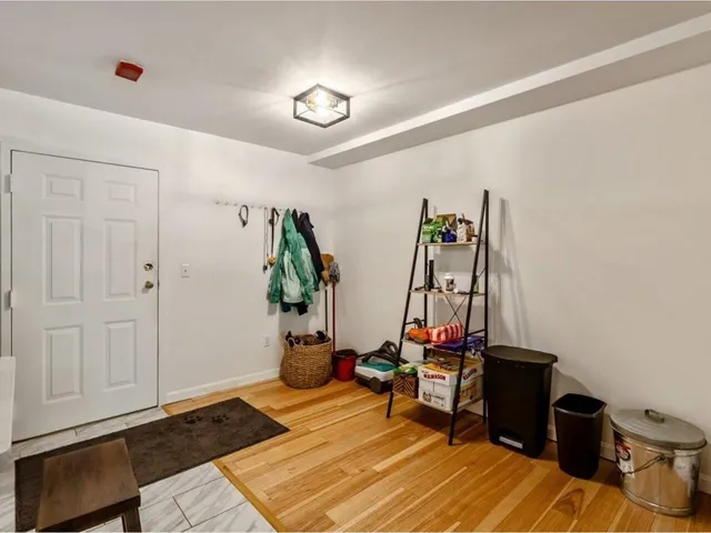 $235,000 | 5 Hildred Drive, Burlington, VT 05401