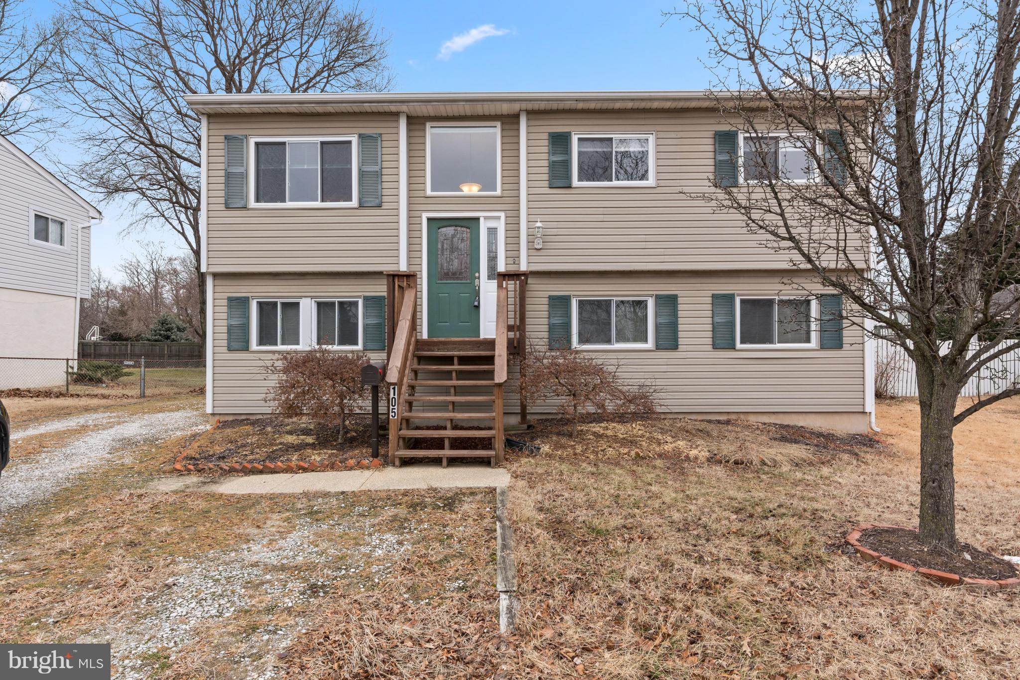 105 Bar Harbor Road Pasadena, MD 21122 - Photo 1 of 30 Exterior (Front)