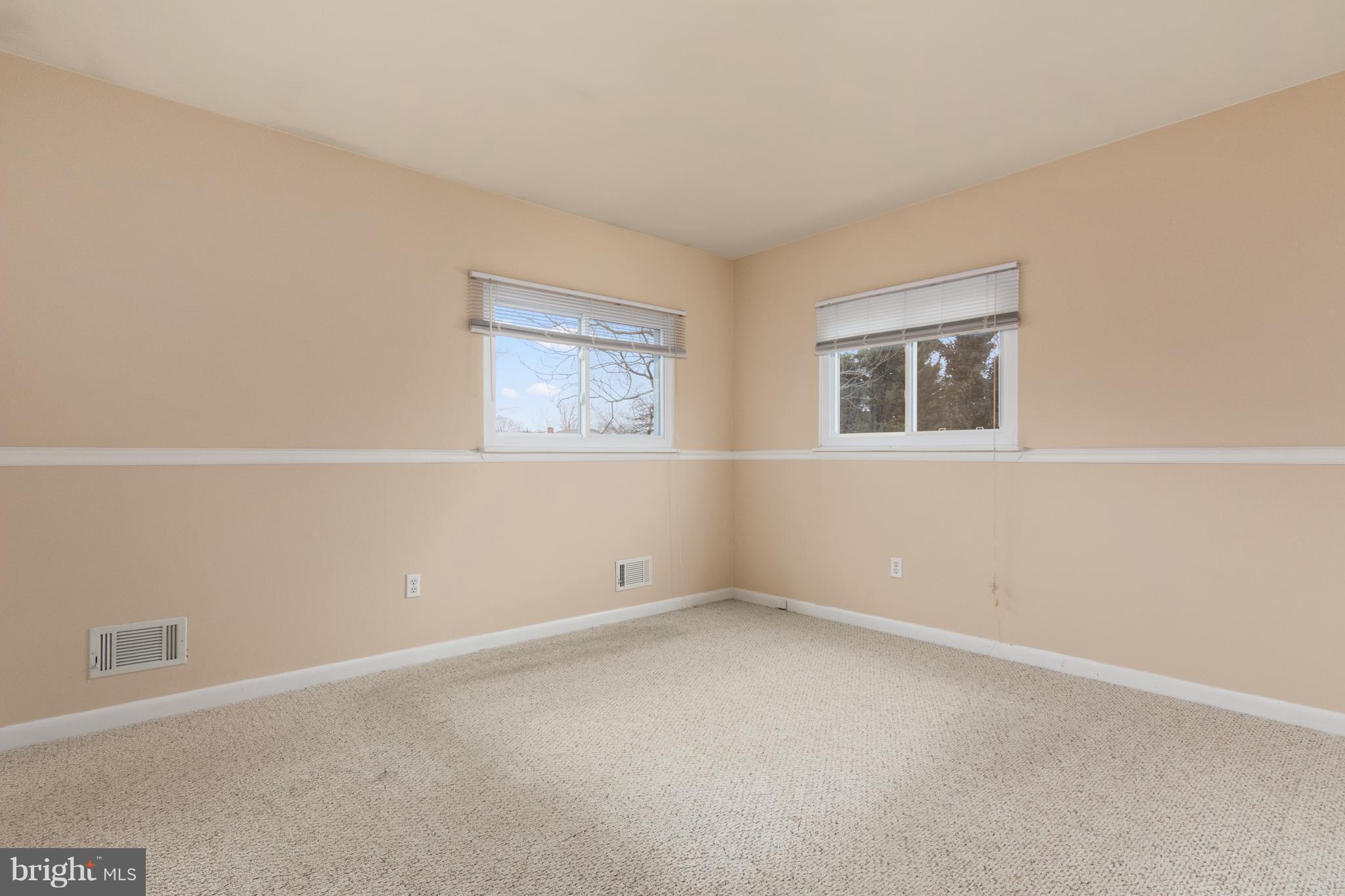 105 Bar Harbor Road Pasadena, MD 21122 - Photo 14 of 30 Bedroom