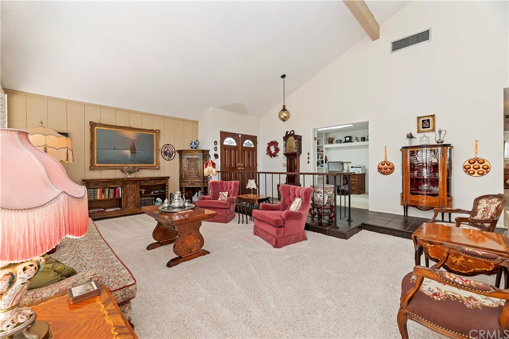 1385 Tareyton Drive Riverside, CA 92506 - Photo 8 of 36