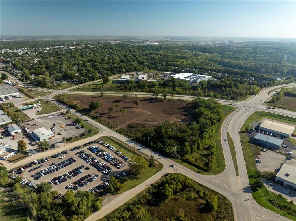 2900-2905 Haskell Lane Lawrence, KS 66046 - Photo 28 of 36