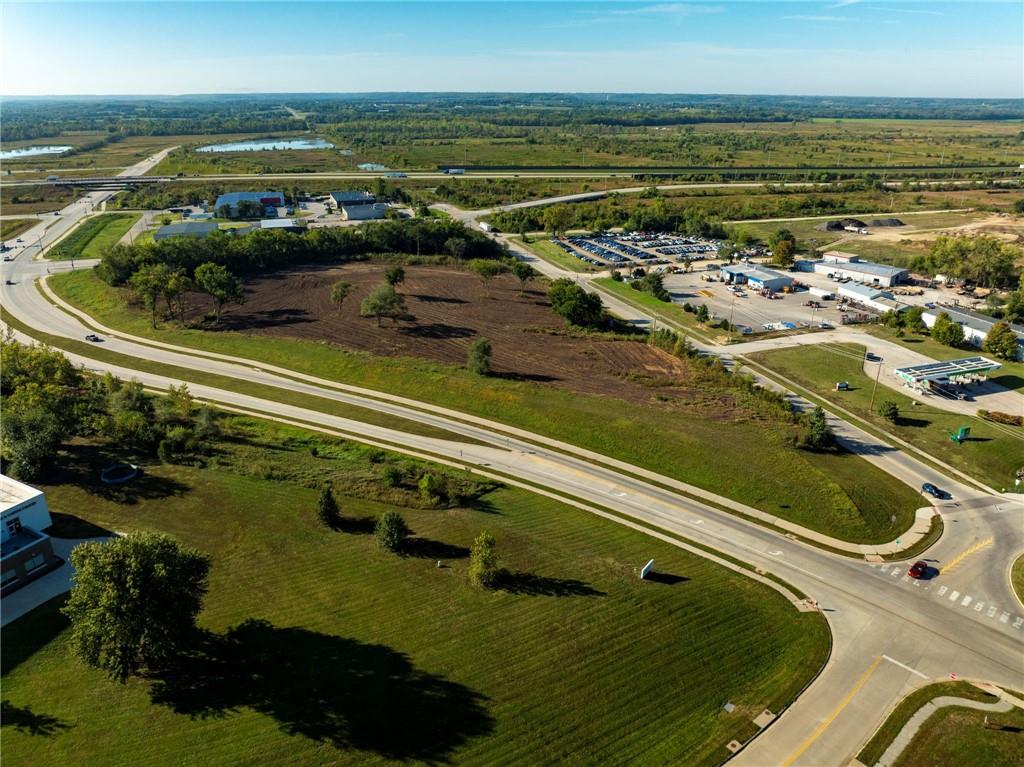 2900-2905 Haskell Lane Lawrence, KS 66046 - Photo 5 of 36