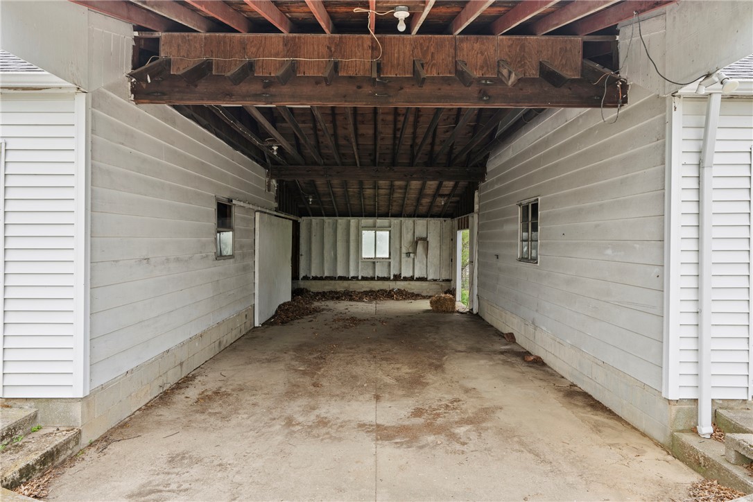 2762 Old Yellow Springs Road Fairborn, OH 45324 - Photo 42 of 56