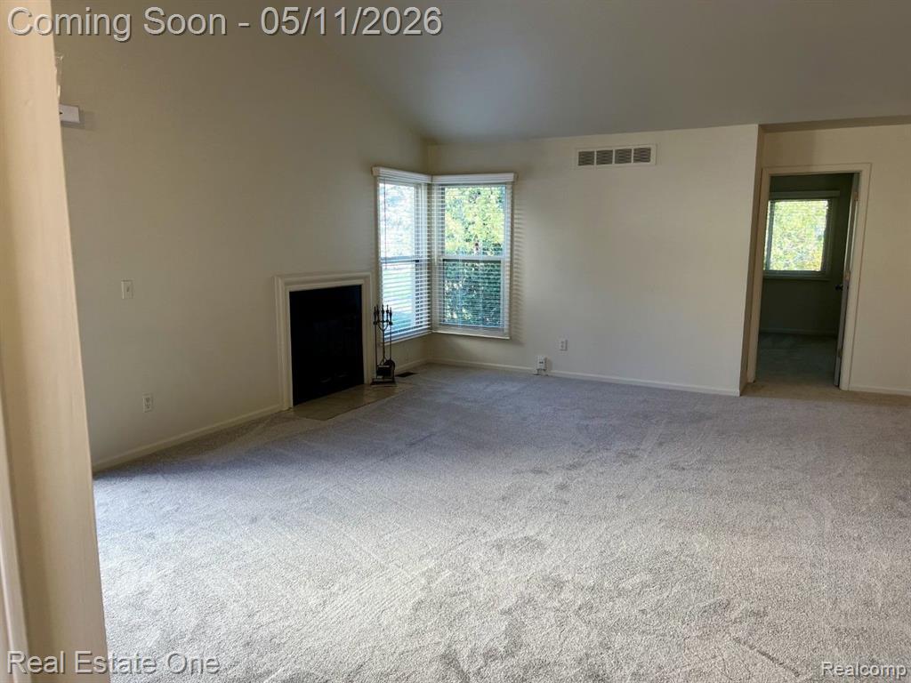 1629 Glenbrooke Court Rochester Hills, MI 48307 - Photo 3 of 29