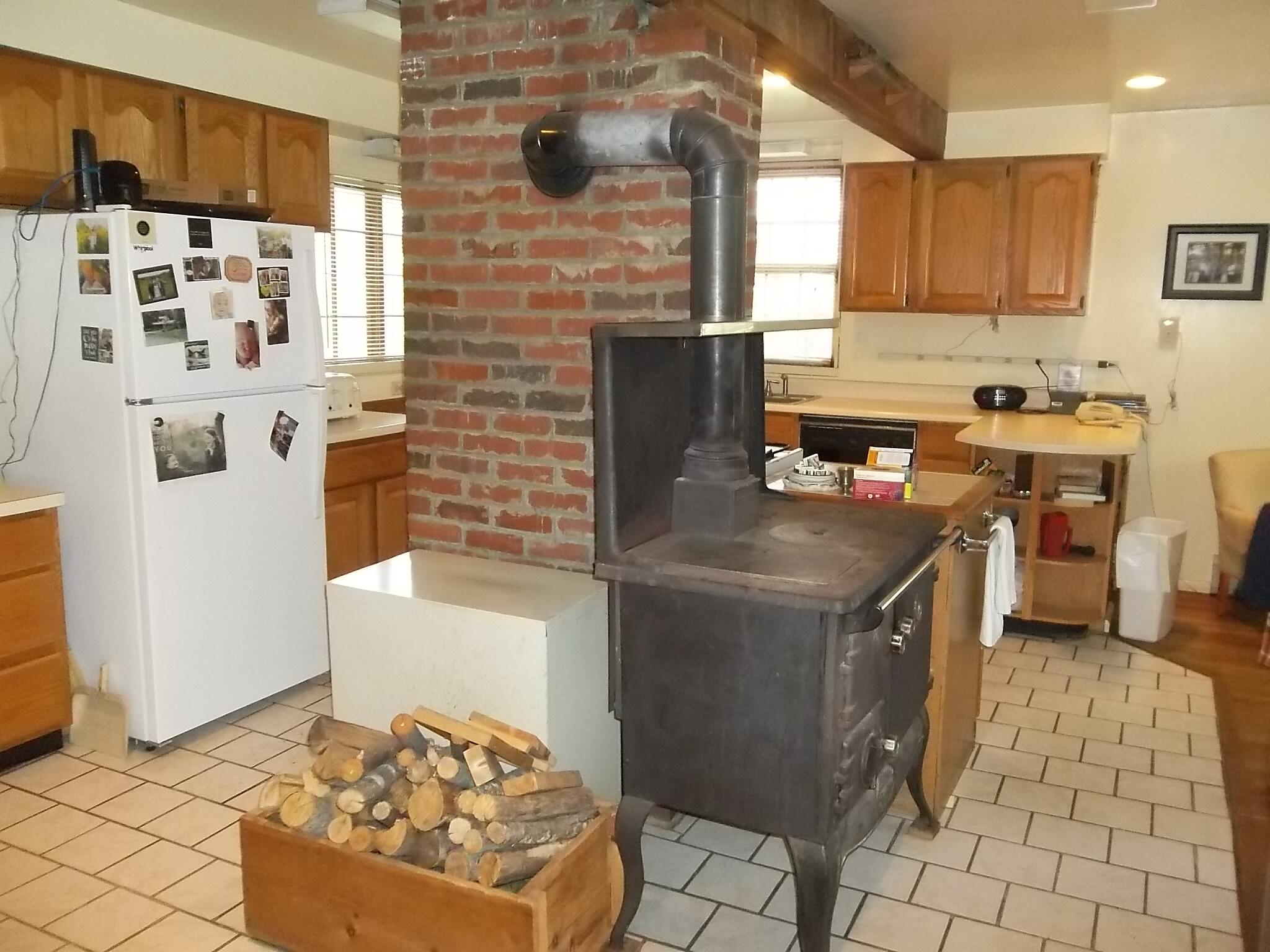 437 Bunker Hill Road Jefferson, ME 04348 - Photo 4 of 23 DillKT3