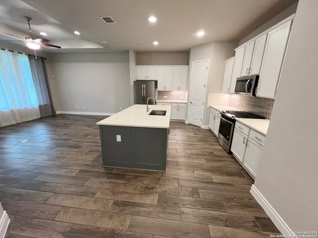 $2,495 | 1180 Cadogan Squire, San Antonio, TX 78260