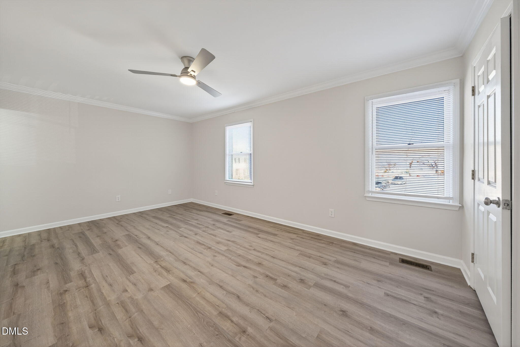 6906 Saxby Court Raleigh, NC 27613 - Photo 27 of 34 29-web-or-mls-6906 Saxby-26