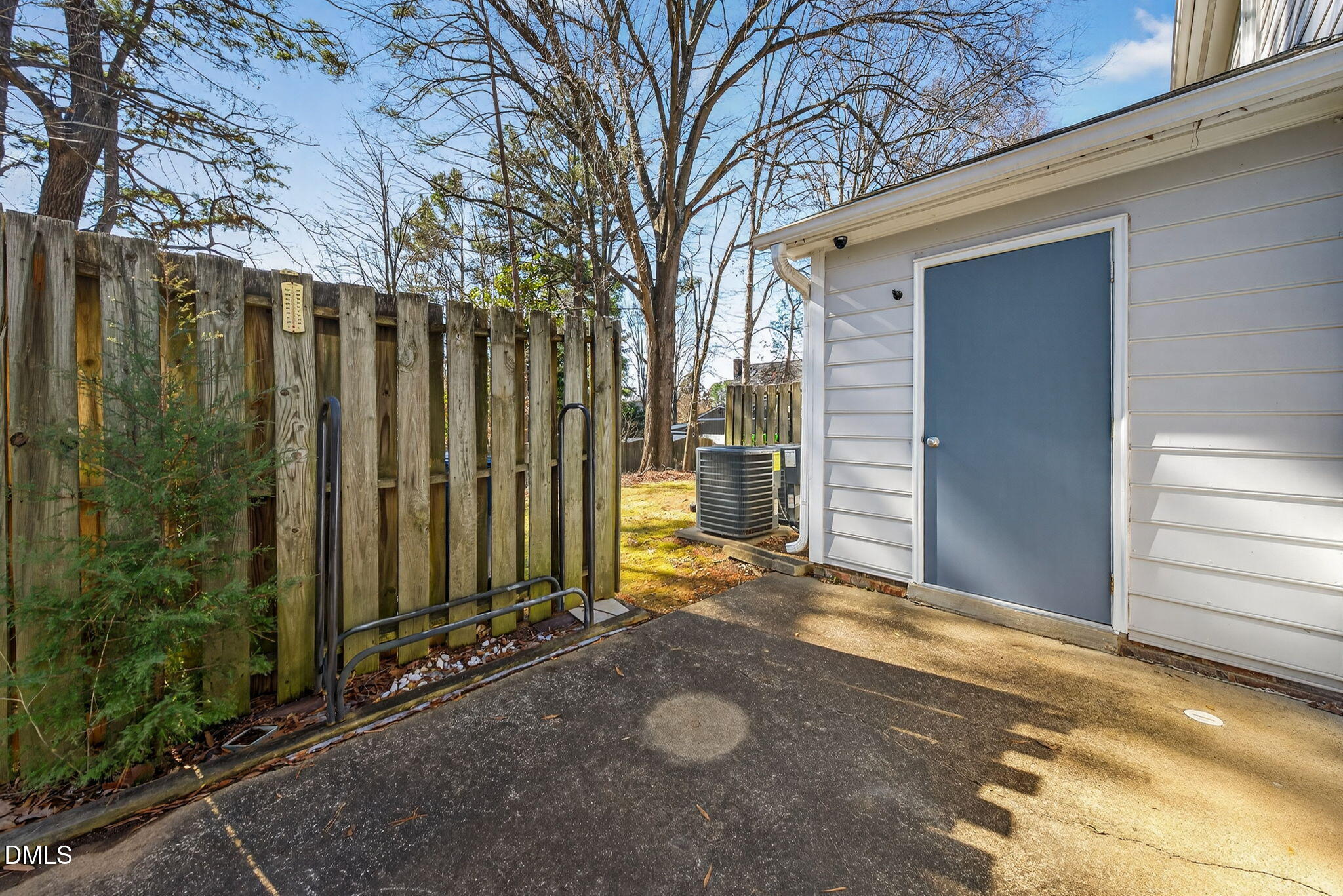 6906 Saxby Court Raleigh, NC 27613 - Photo 29 of 34 31-web-or-mls-6906 Saxby-21