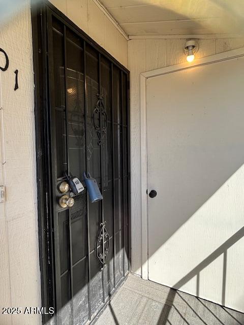 1843 N Spring, Unit 201 Mesa, AZ 85203 - Photo 23 of 24 a bathroom with a shower