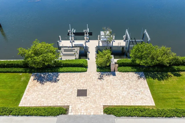 $85,000,000 | 1260 South Ocean Boulevard, Manalapan, FL 33462