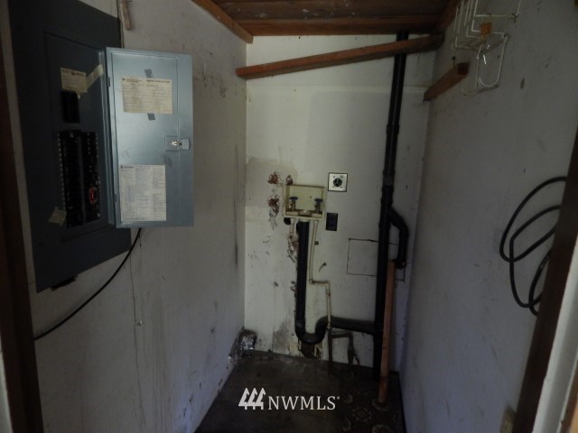 8901 West Lake Cochran Road Monroe, WA 98272 - Photo 15 of 22