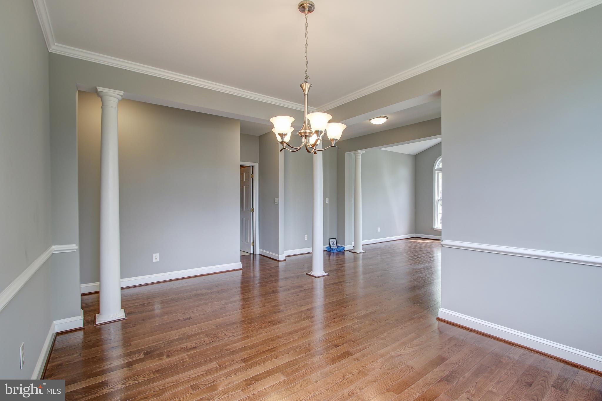 13620 Ryton Ridge Lane Gainesville, VA 20155 - Photo 8 of 34 Formal Dining Room