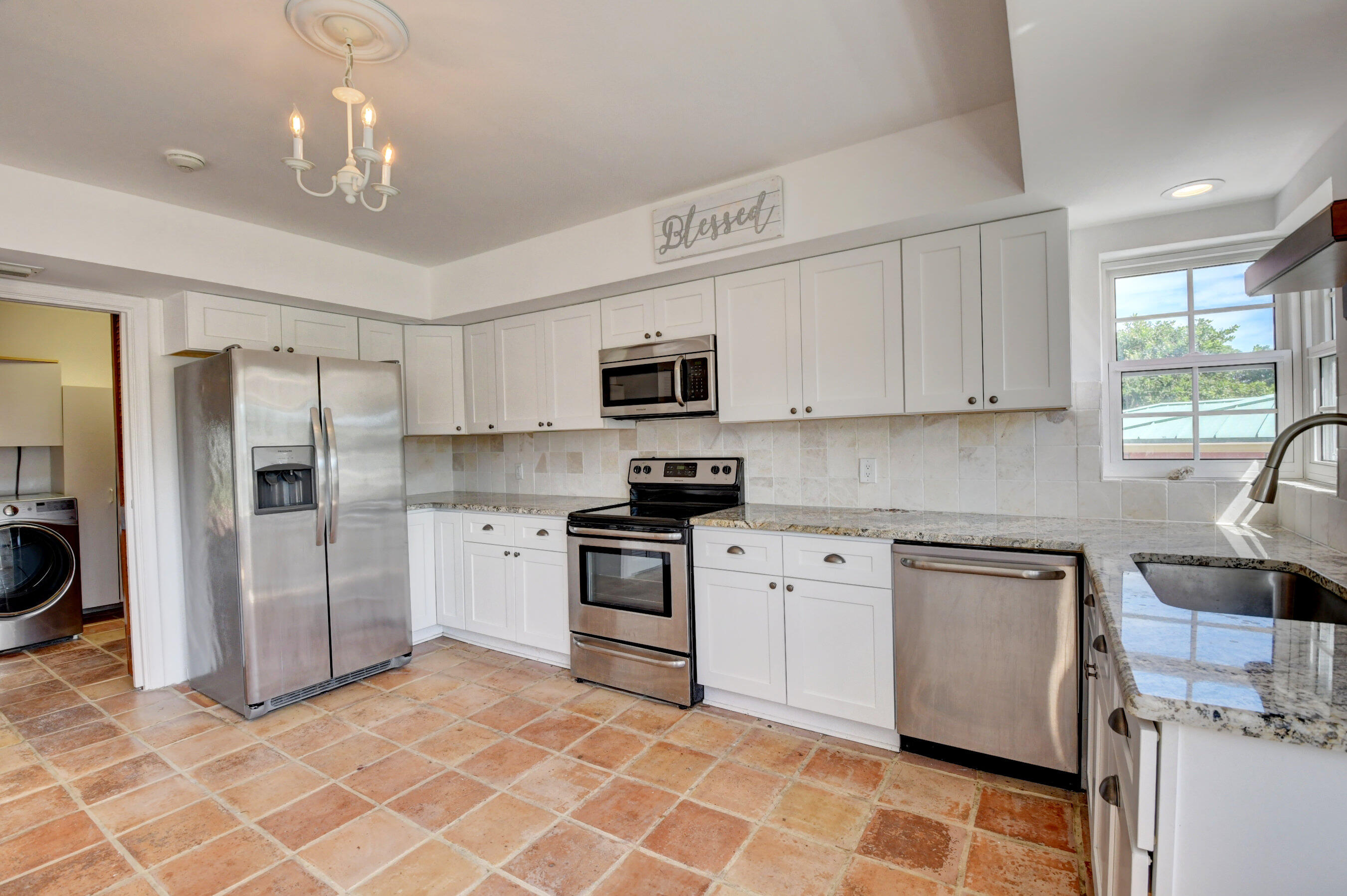 301 Gulfstream Drive Delray Beach, FL 33444 - Photo 4 of 33 21_dsc_1607_08_09_10_11