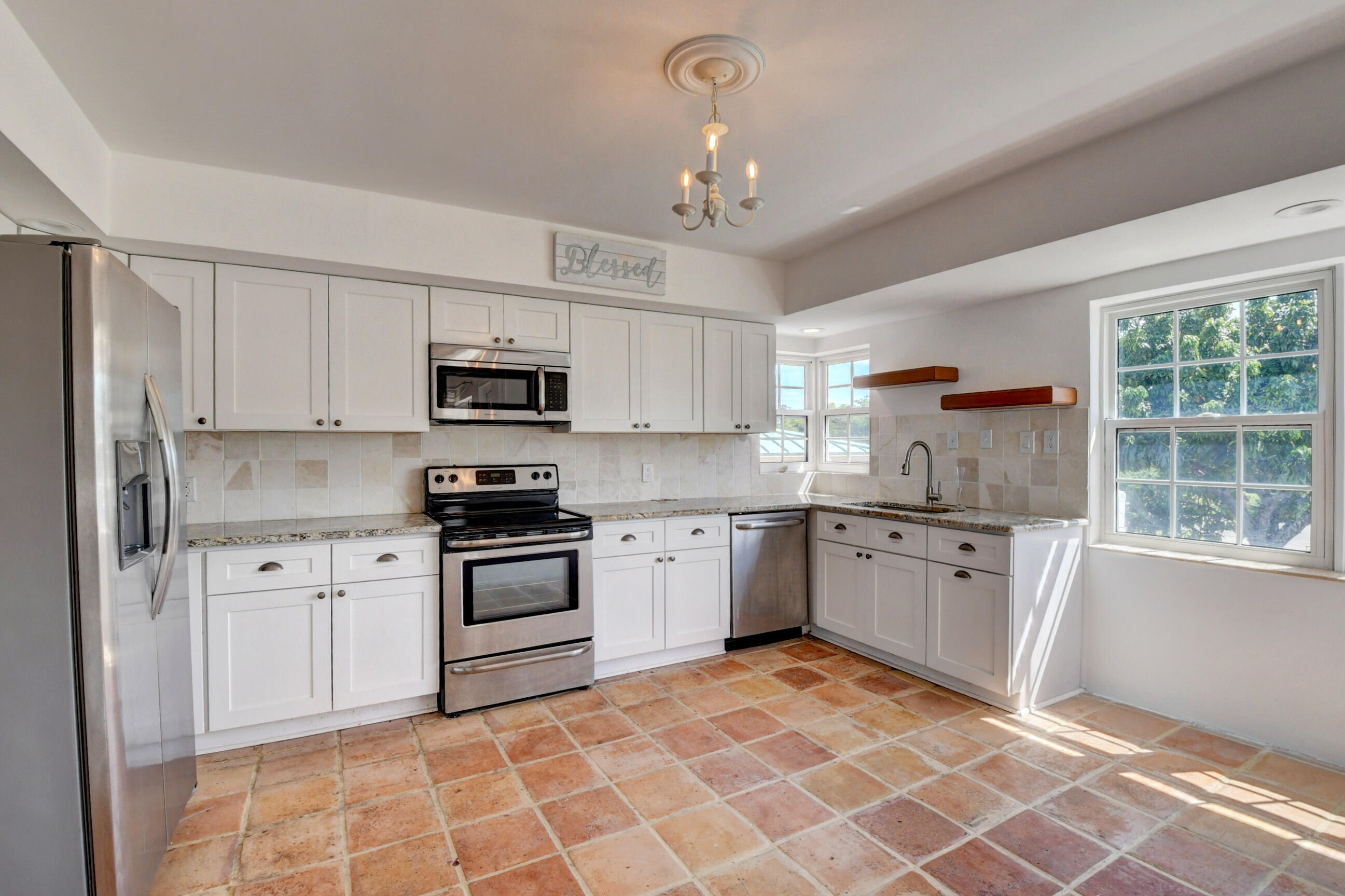 301 Gulfstream Drive Delray Beach, FL 33444 - Photo 5 of 33 20_dsc_1597_598_599_600_601