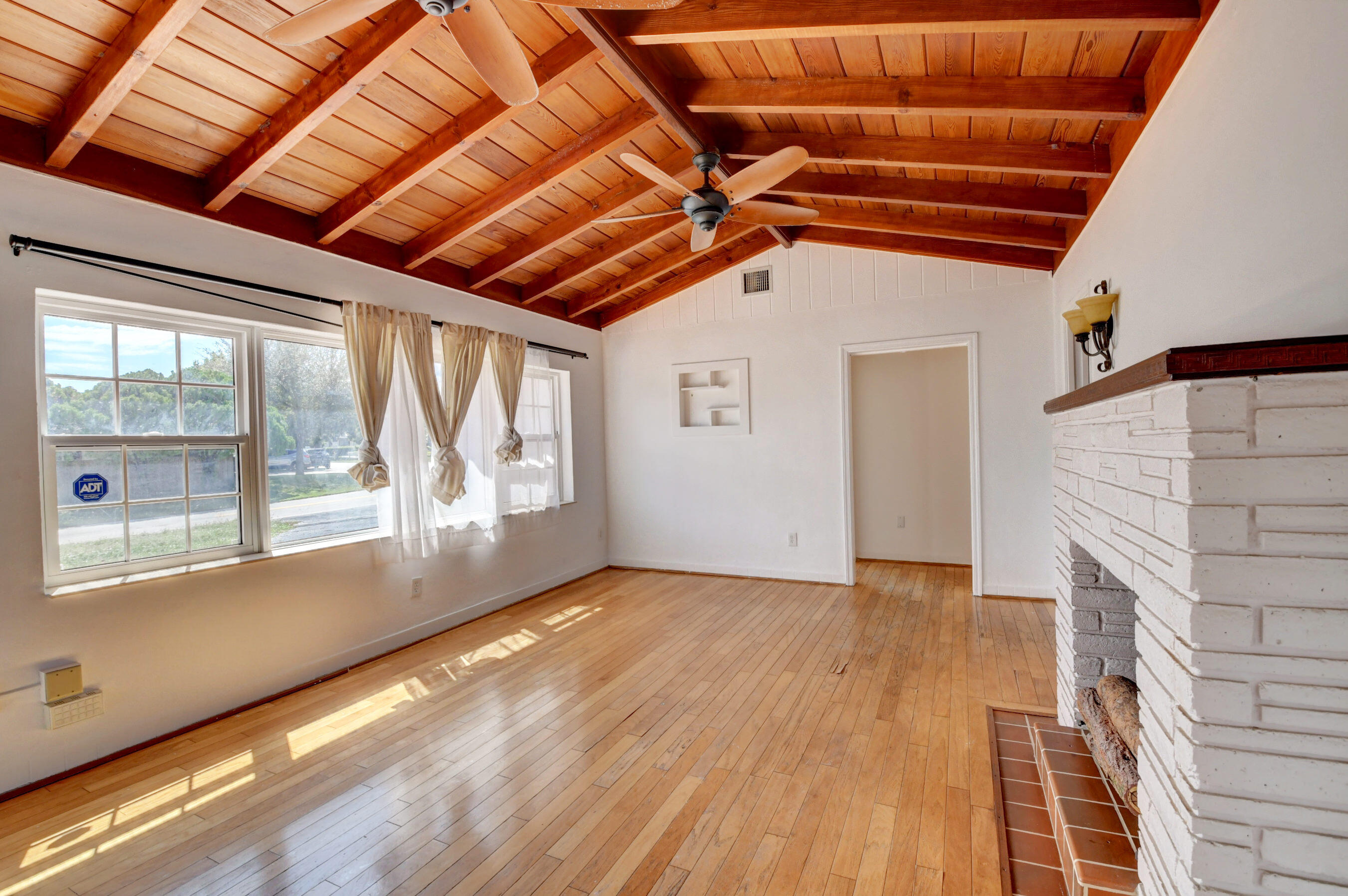 301 Gulfstream Drive Delray Beach, FL 33444 - Photo 8 of 33 18_dsc_1587_88_89_90_91