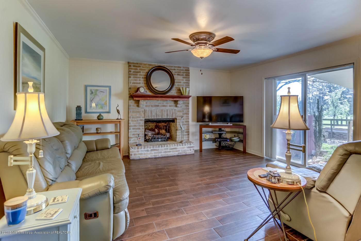8439 Malone Road Olive Branch, MS 38654 - Photo 3 of 29 G22A7671_2_3_4_5