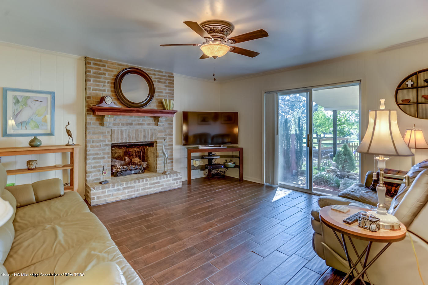 8439 Malone Road Olive Branch, MS 38654 - Photo 4 of 29 G22A7676_77_78_79_80