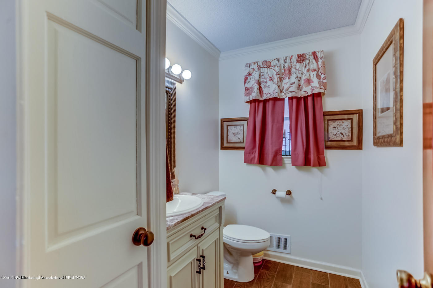 8439 Malone Road Olive Branch, MS 38654 - Photo 5 of 29 G22A7686_87_88_89_90