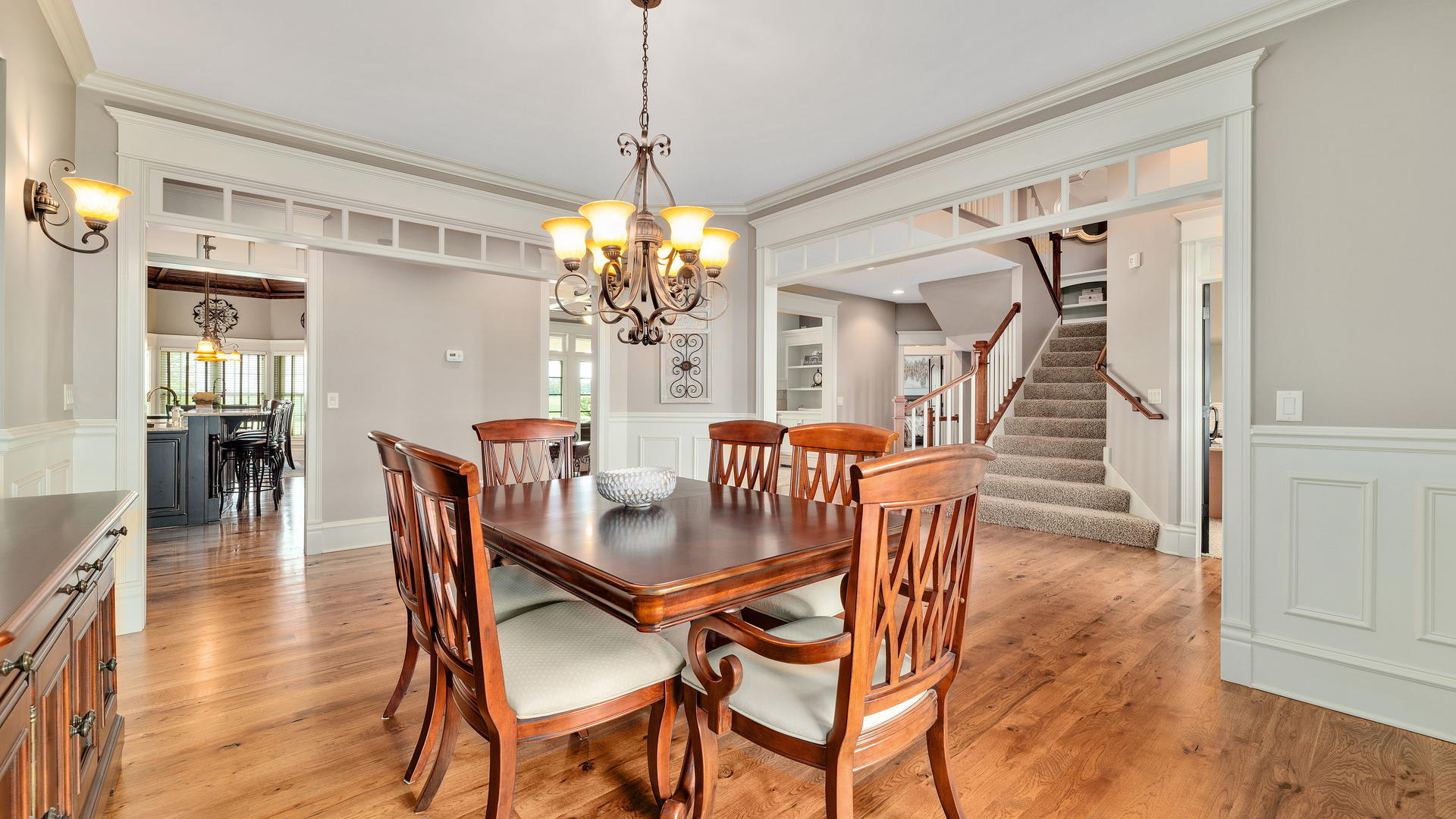 44-w230 Scott Road Sugar Grove, IL 60554 - Photo 4 of 44 a view of a dining room with furniture wooden floor and chandelier
