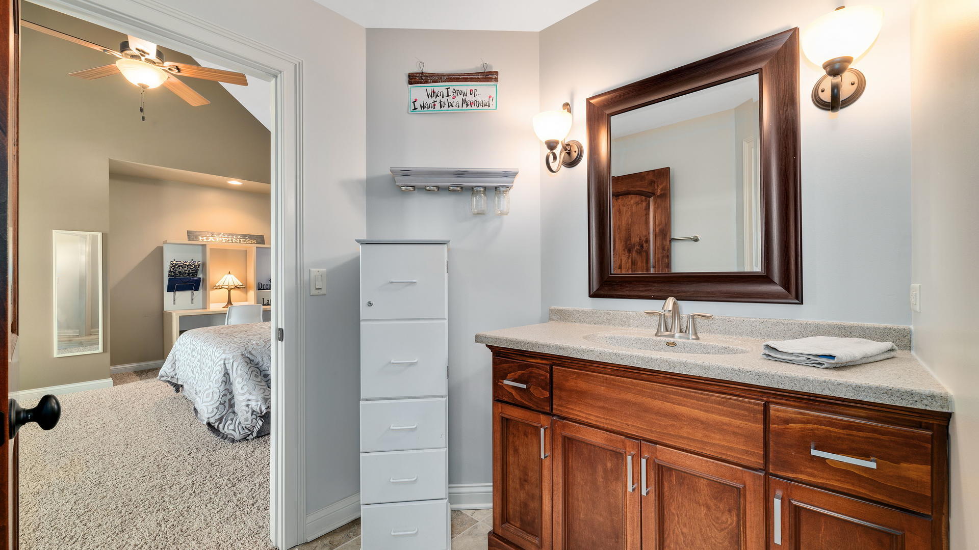 44-w230 Scott Road Sugar Grove, IL 60554 - Photo 32 of 44 a en suite bathroom with a double vanity sink and mirror