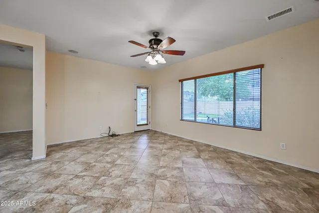 $2,299 | 26196 West Burnett Road, Buckeye, AZ 85396