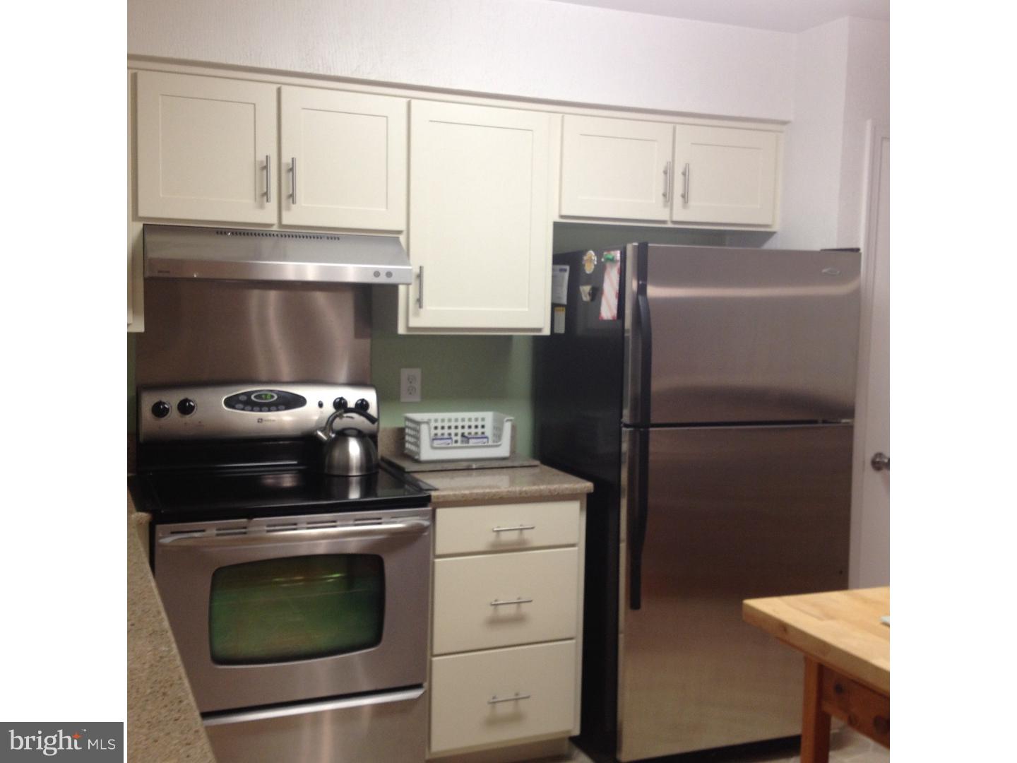 267 Peppermill Road West Berlin, NJ 08091 - Photo 4 of 25 Kitchen