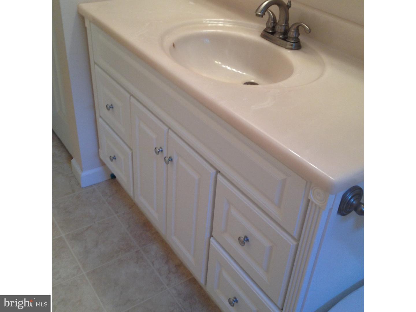 267 Peppermill Road West Berlin, NJ 08091 - Photo 9 of 25 Master Bathroom