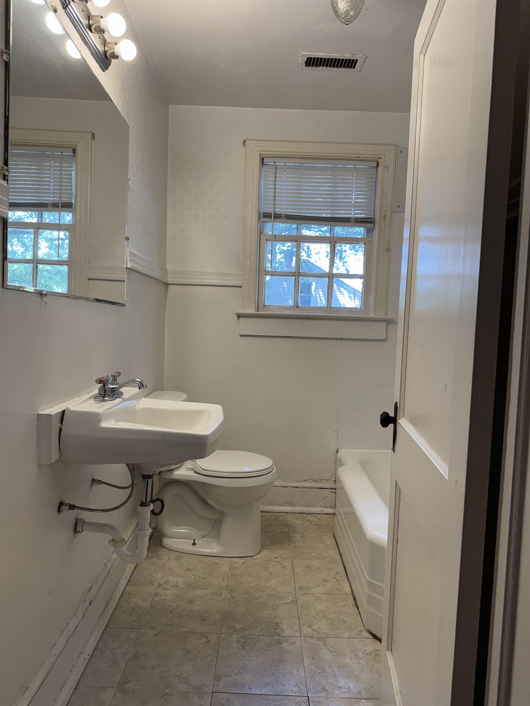 190 Briarcliff Road Spartanburg, SC 29301 - Photo 13 of 20 Gallery Image 13