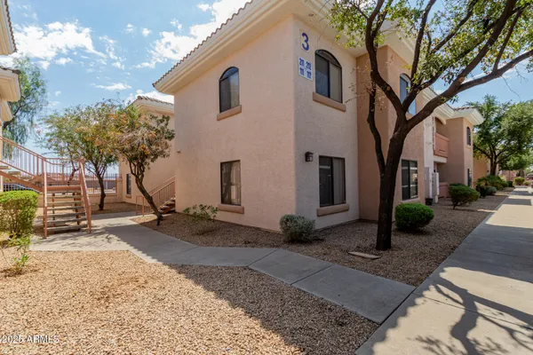 $264,500 | 10030 West Indian School Road, Unit 111, Phoenix, AZ 85037