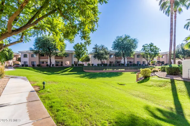 $264,500 | 10030 West Indian School Road, Unit 111, Phoenix, AZ 85037