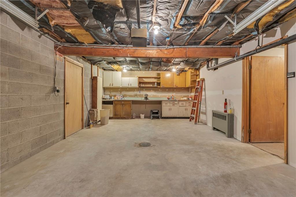 273 Fairview Road Midland, PA 15059 - Photo 31 of 42