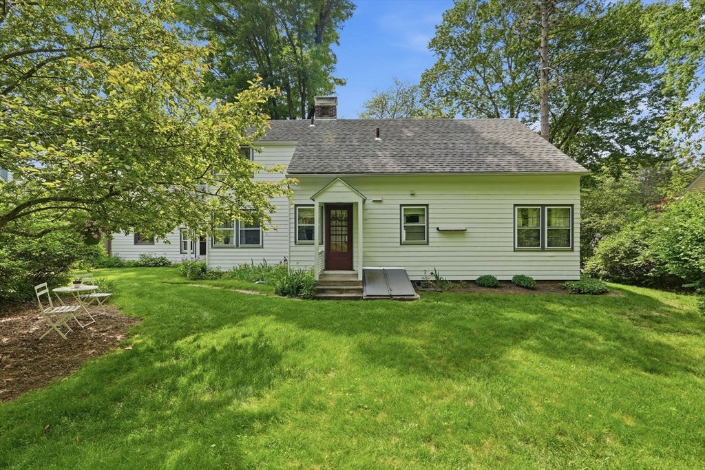 102 Blue Hills Road Amherst, MA 01002 - Photo 30 of 40