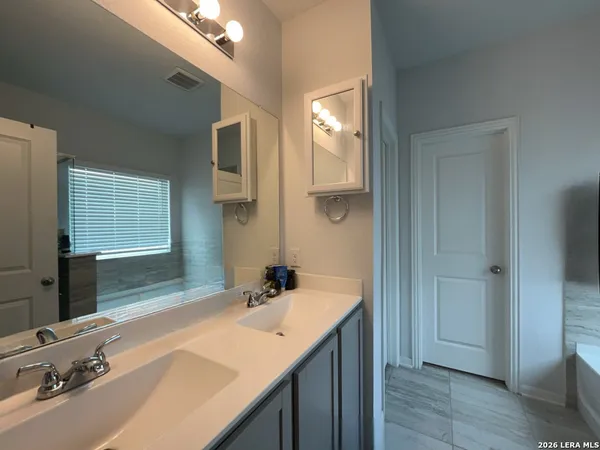 $2,050 | 9203 Yaya Road, Converse, TX 78109