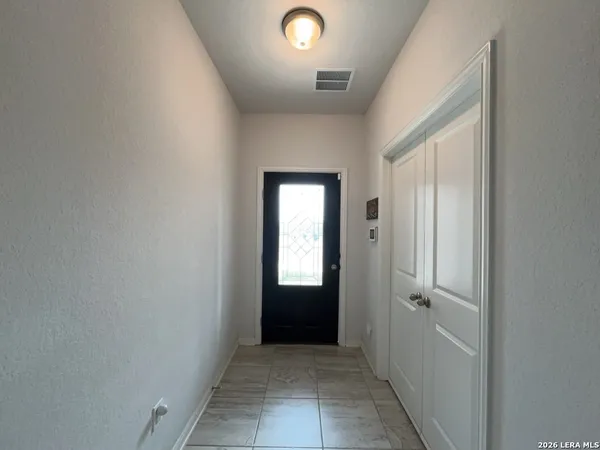 $2,050 | 9203 Yaya Road, Converse, TX 78109