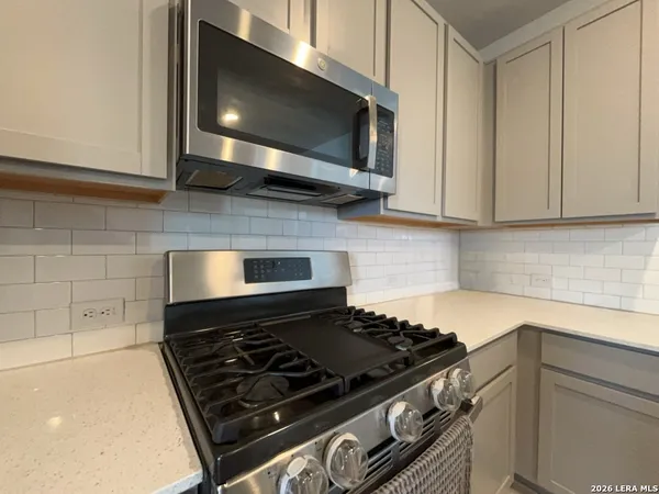 $2,050 | 9203 Yaya Road, Converse, TX 78109