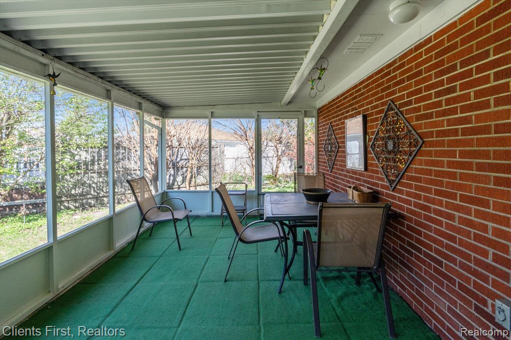 19000 Champaign Road Allen Park, MI 48101 - Photo 36 of 42 Gallery Image 36