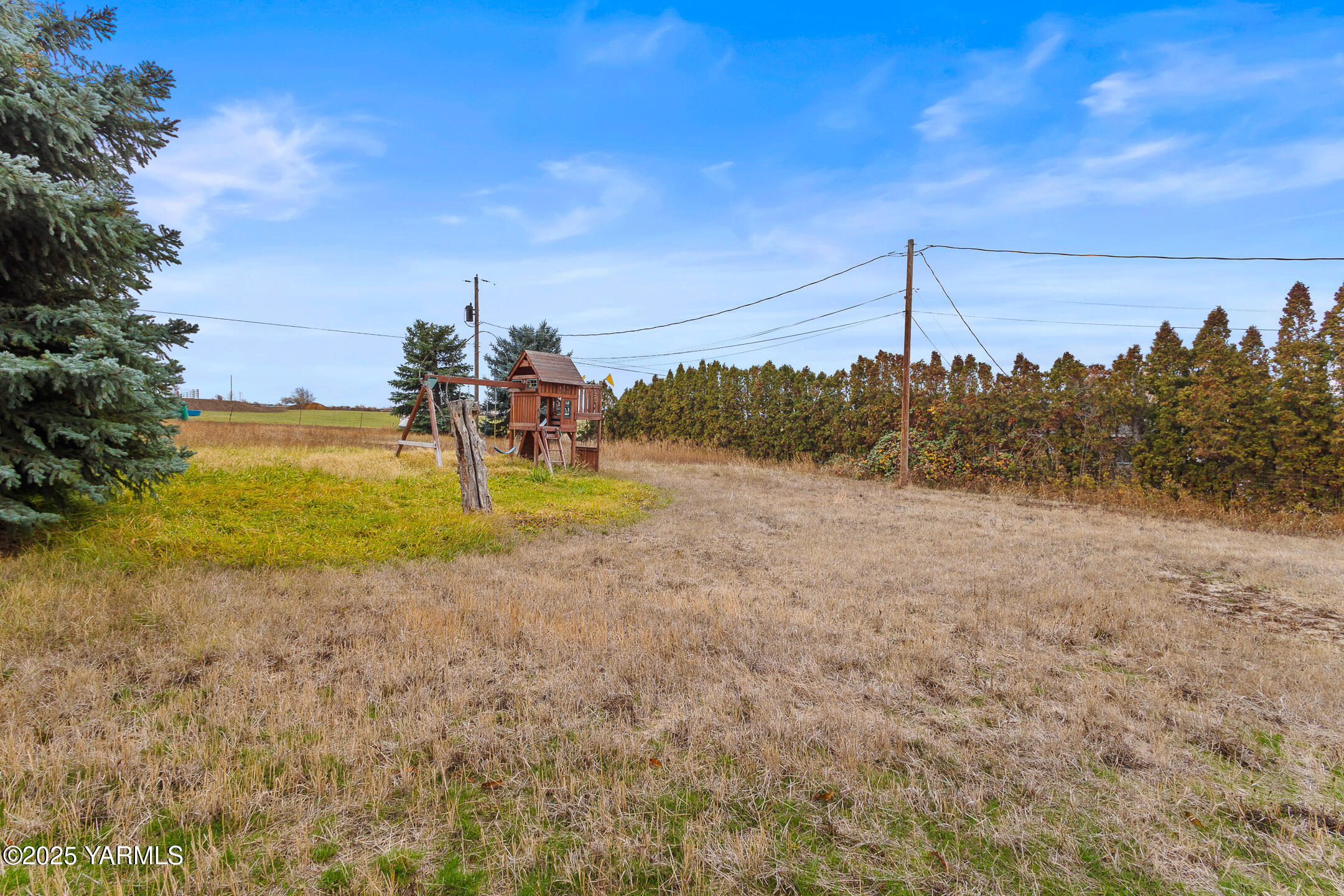 171 West Taylor Road Selah, WA 98942 - Photo 6 of 37 171WTaylorRd-42