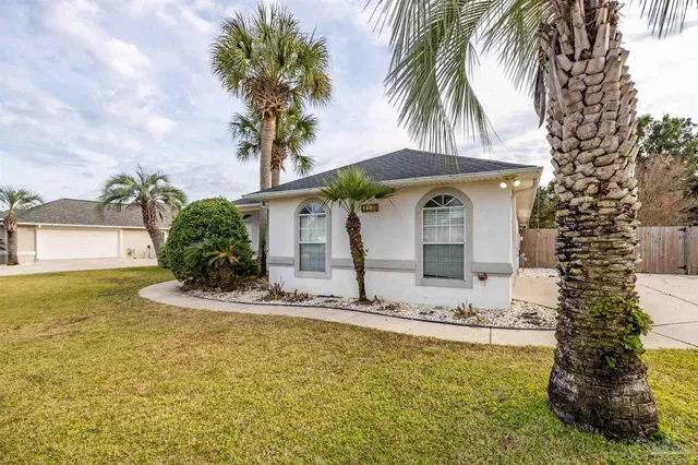 $449,000 | 213 Clear Lake Drive, Pensacola, FL 32507