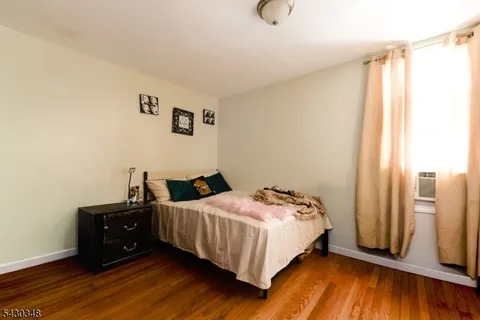 $650,000 | 58 11th Avenue West, Newark, NJ 07107